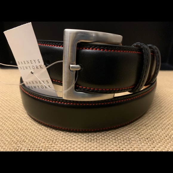 Barney’s New York black leather belt